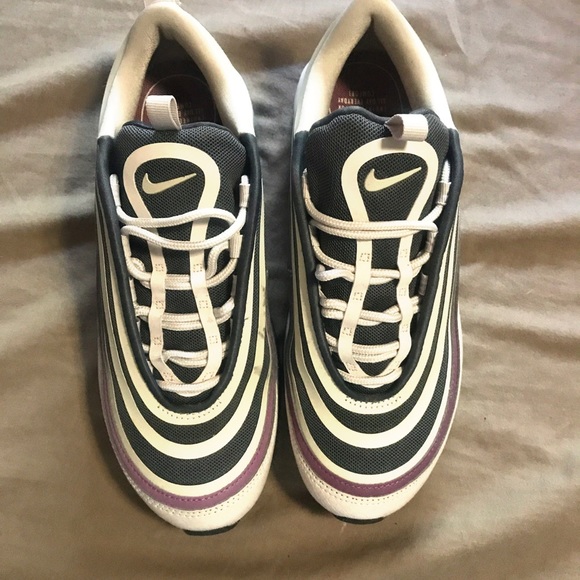 Nike AirMax 97 WOMENS 6.5 - Picture 2 of 5